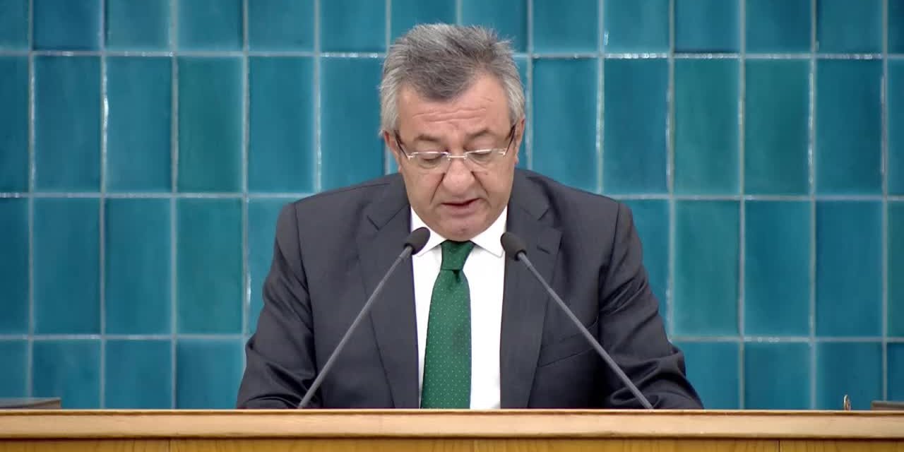 Galler’de Nazi Bayrağı Asan Adam Gözaltına Alındı