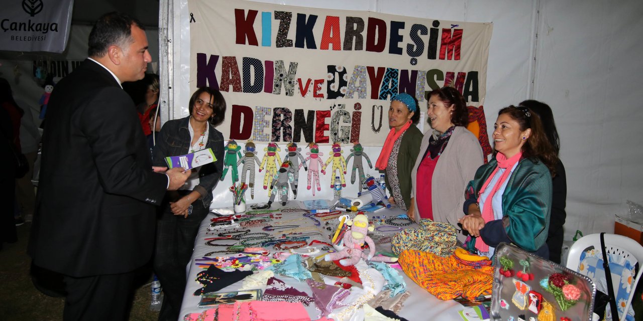 ÇANKAYA BELEDİYESİ'NDEN ŞENLİKLE ÇİFTE DESTEK