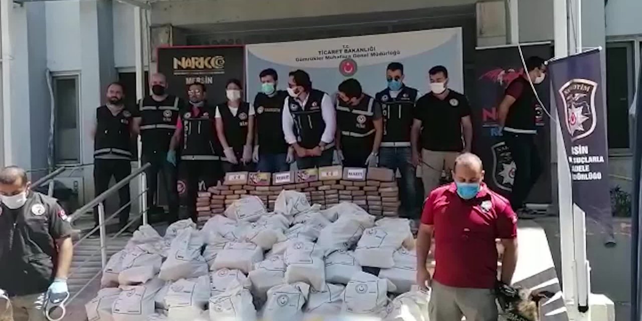 1 TON KOKAİN NASIL YAKALANDI: LİBERYA BANDIRALI GEMİ 2 AY TEKNİK TABİKE ALINDI, İHBAR ÜZERİNE YAKALANDI