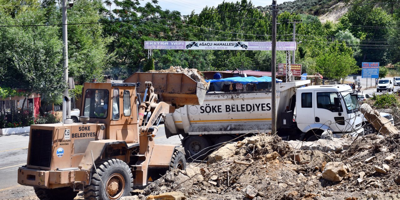 SÖKE'DE GÖRÜNTÜ VE ÇEVRE KİRLİLİĞİ YOK EDİLİYOR