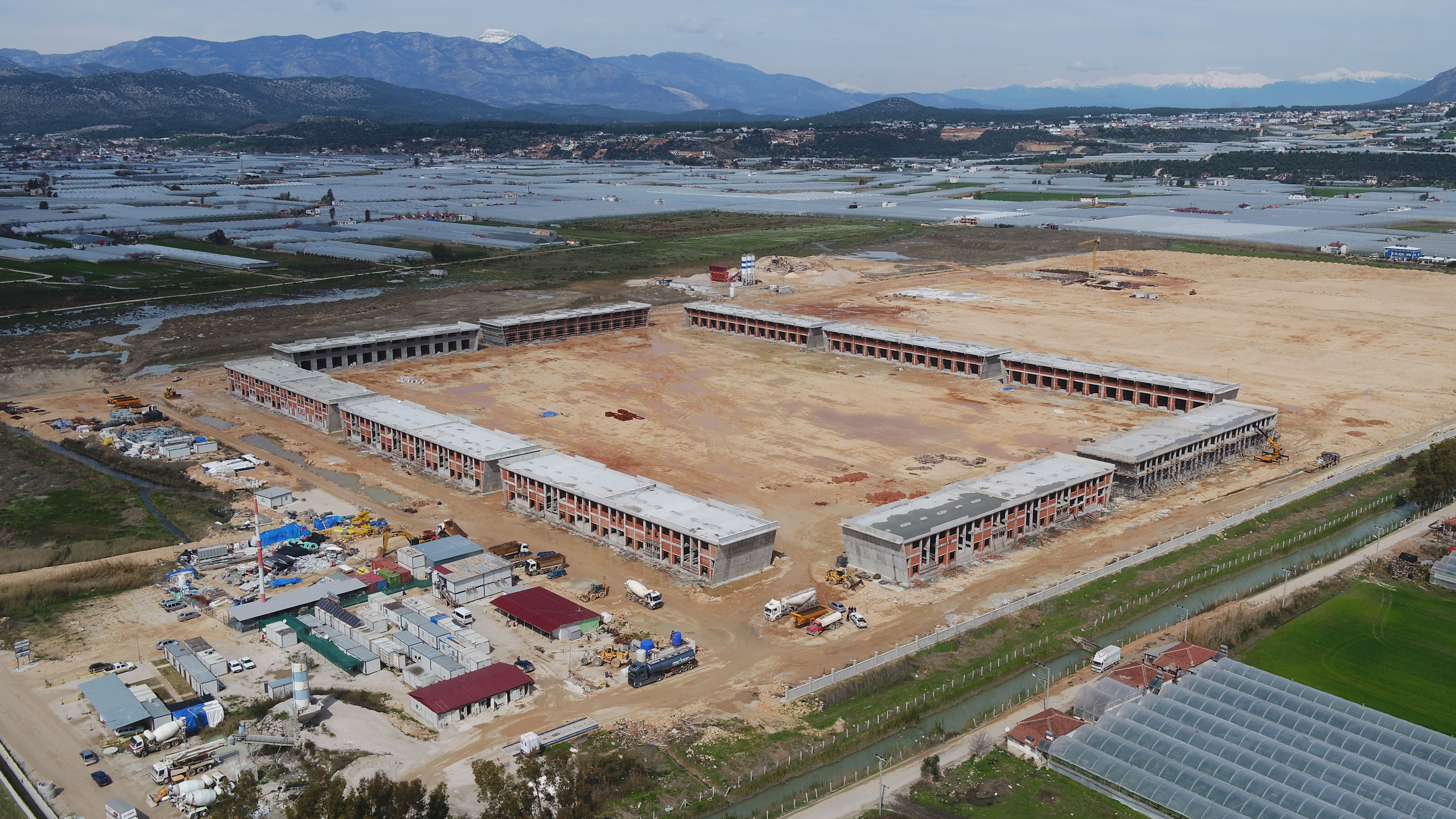 Kaş Kınık Hali Projesi hızla ilerliyor