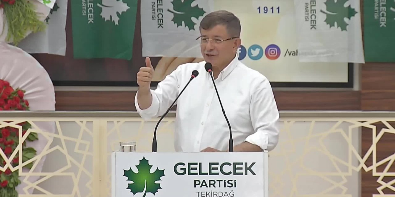 Başkan Ertürk, İncir Hasadı Yapan Üreticileri Ziyaret Etti