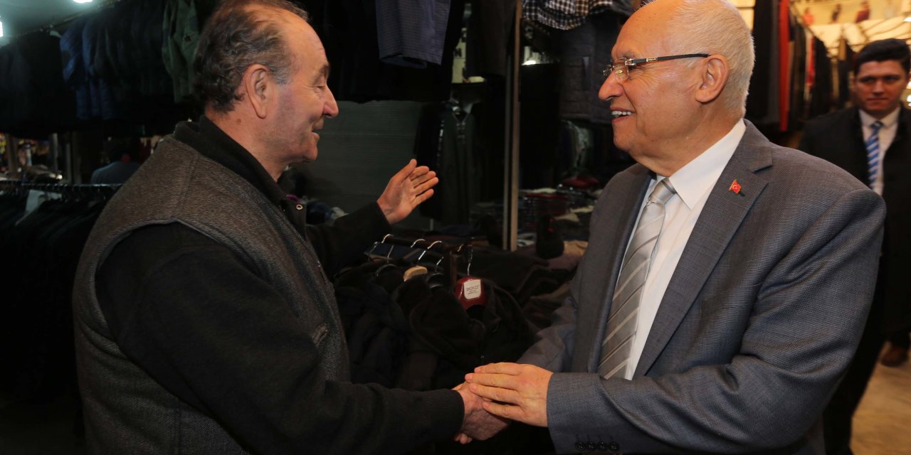 YENİMAHALLE'DE ESNAFA SOSYAL YARDIM ÖDEMELERİ BAŞLADI