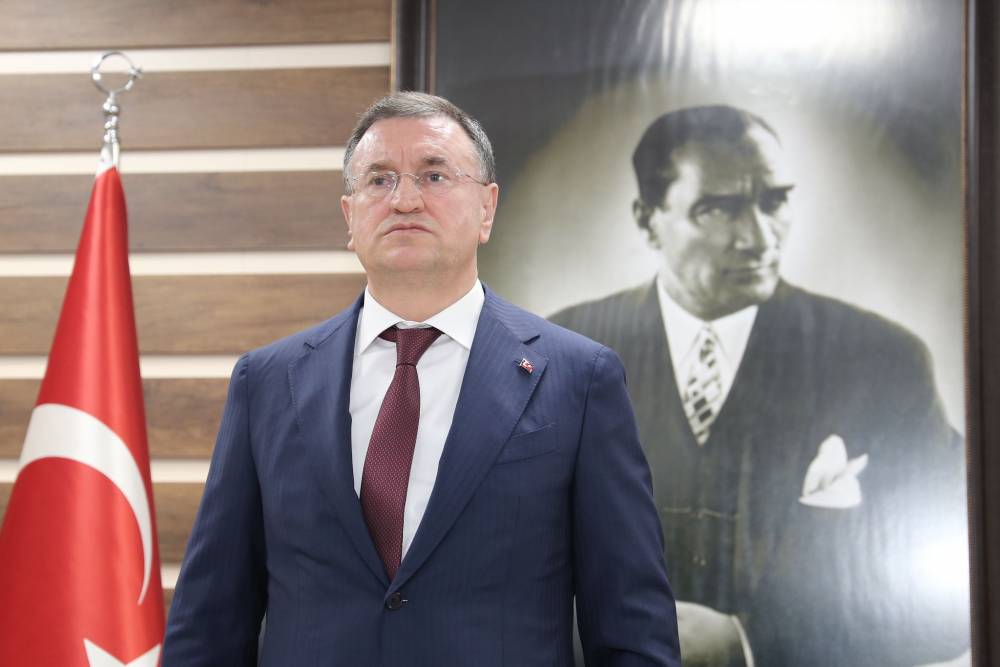 LÜTFÜ SAVAŞ: İKTİDAR PARTİSİNİN İL BAŞKANI HİZMETLERE ENGEL OLUYOR