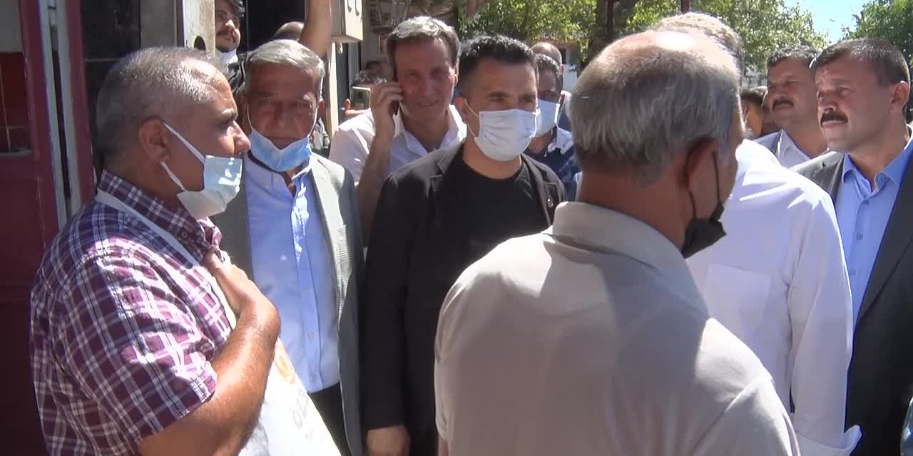 GAZİANTEP ESNAFI, VAHAP SEÇER’E DERT YANDI: “60 YAŞINDAYIM, BÖYLE ZAM GÖRMEDİM”