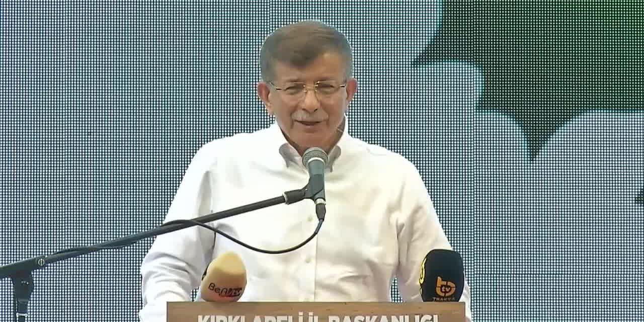 DAVUTOĞLU: CUMHURBAŞKANI REZALETLERDEN BAHSETMİYOR… BU İDDİALAR KARŞISINDA SUSANLARIN GÖZLERİ KÖR, YÜREKLERİ MÜHÜRLÜDÜR