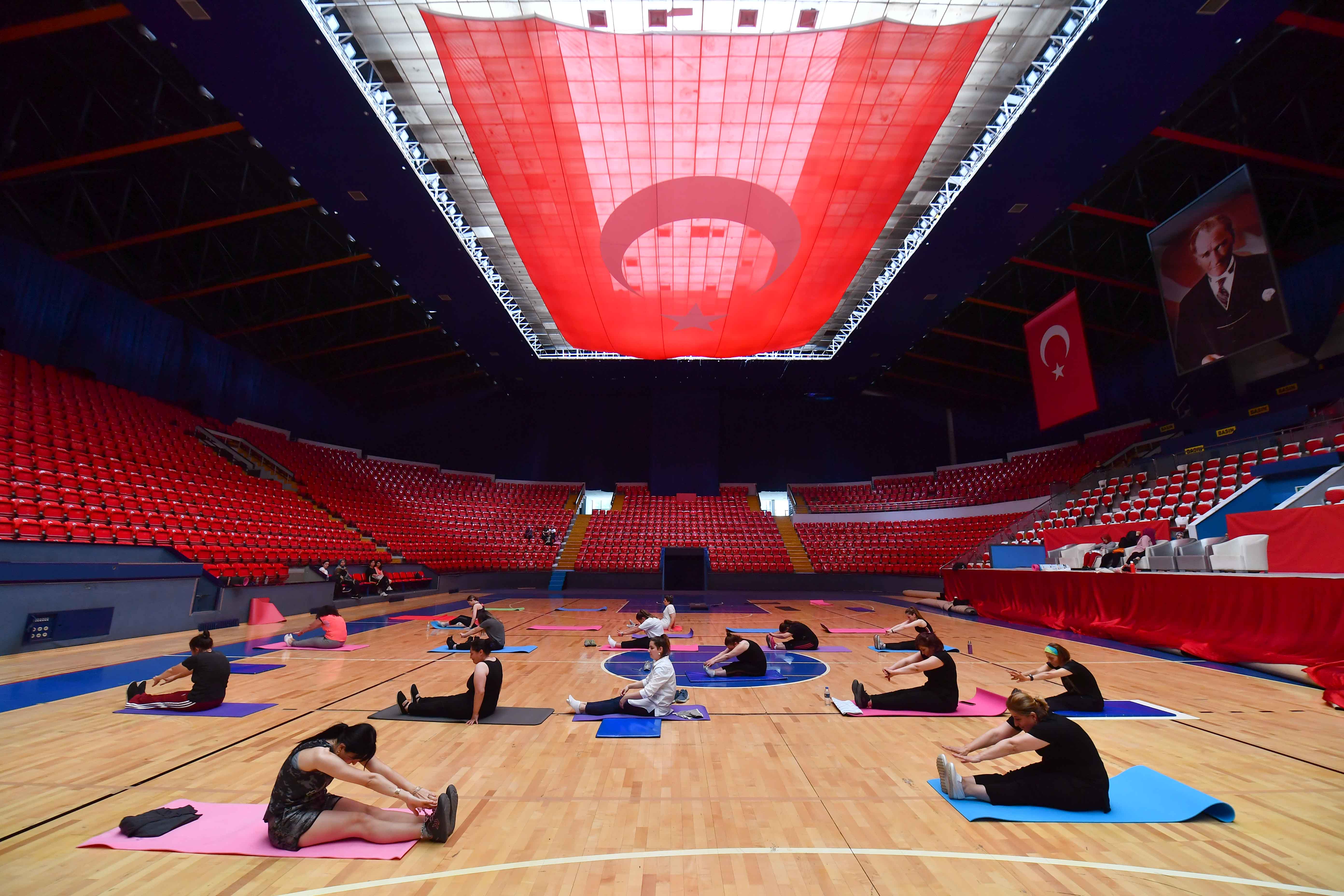 ABB’DEN SAĞLIKLI YAŞAM PROJESİ: PERSONELE YÖNELİK AEROBİK VE PİLATES EĞİTİMİ