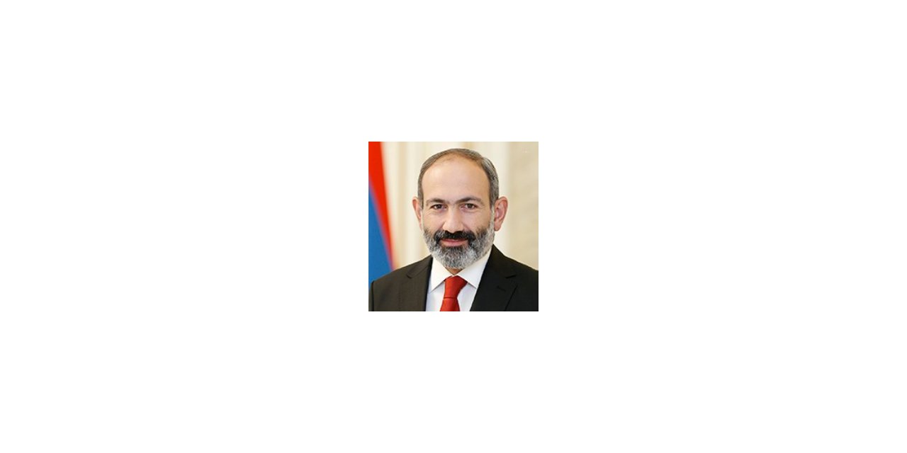 Eminönü’ndeki Alt Geçitlerdeki Suyun Tahliye Çalışmaları Sürüyor
