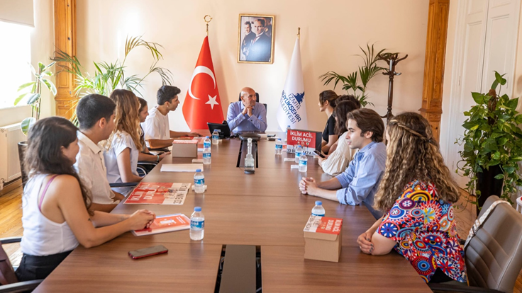 Başkan Soyer’den iklim kriziyle mücadeleye imzalı destek