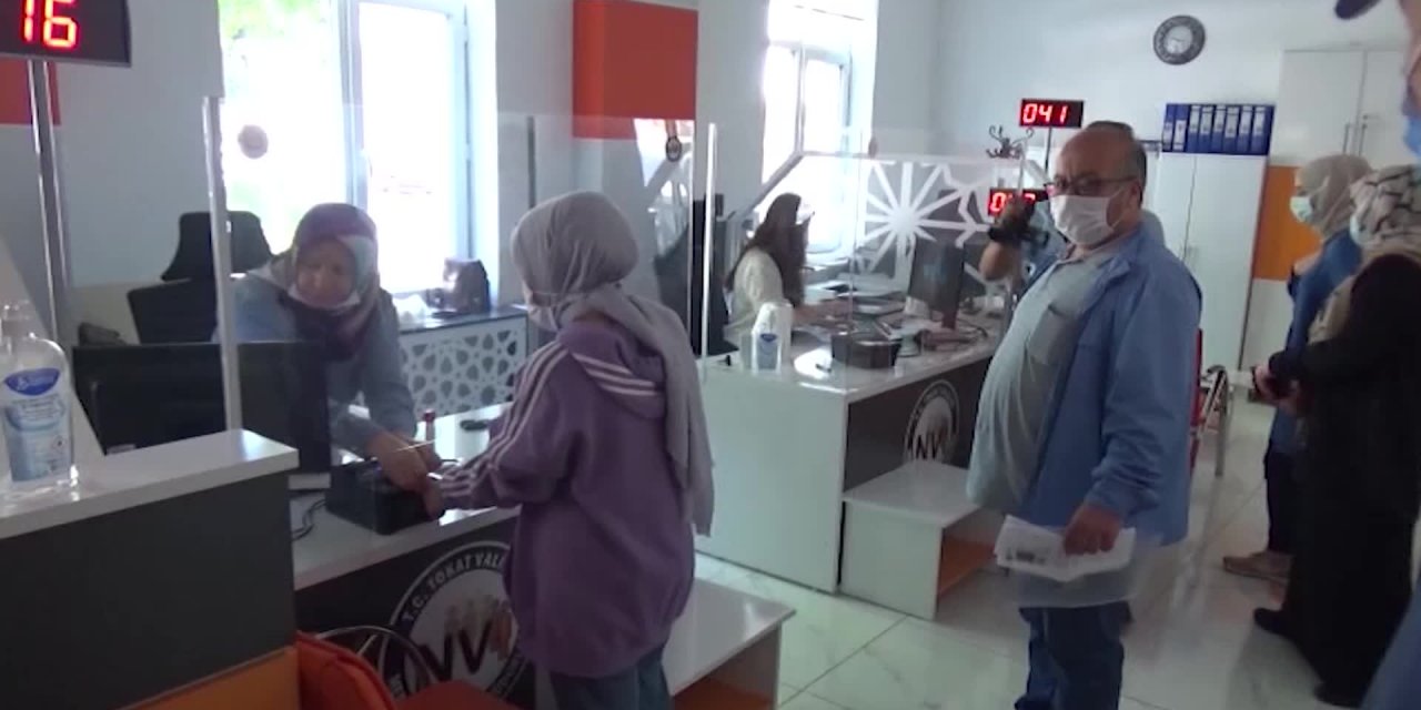 ÖĞRENCİLERİN ÜNİVERSİTE SINAVI TELAŞI