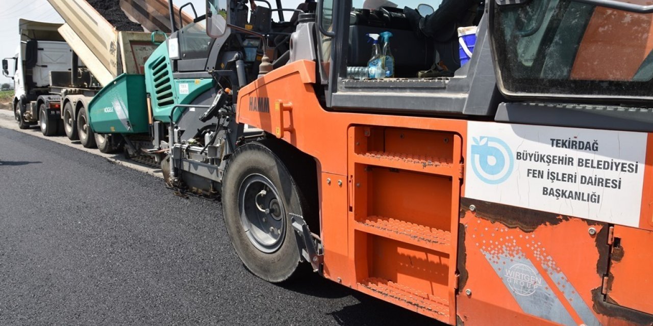 TEKİRDAĞ BÜYÜKŞEHİR BELEDİYESİ, YOL ÇALIŞMALARINA HIZ VERDİ