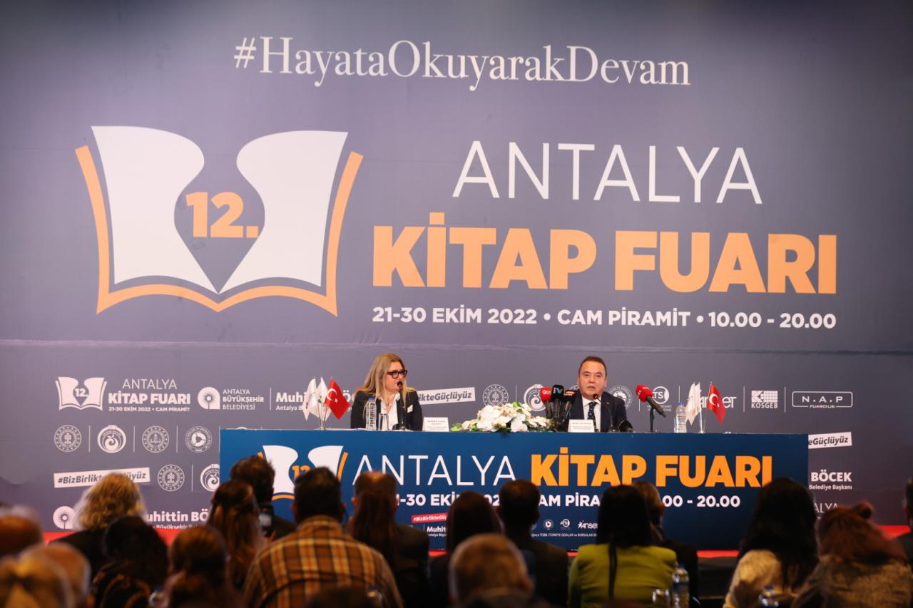 12. Antalya Kitap Fuarı Başlıyor