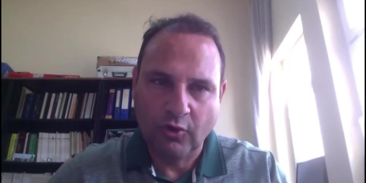 GEMLİK KÖRFEZİ'NDE ÜRKÜTEN SICAKLIK ARTIŞI; PROF. DR. TAŞKIN: 5 YILDA 5 DERECELİK ARTIŞ OLDU, BU KİRLİLİKLE BİRLEŞİNCE KARŞIMIZA MÜSİLAJ ÇIKTI