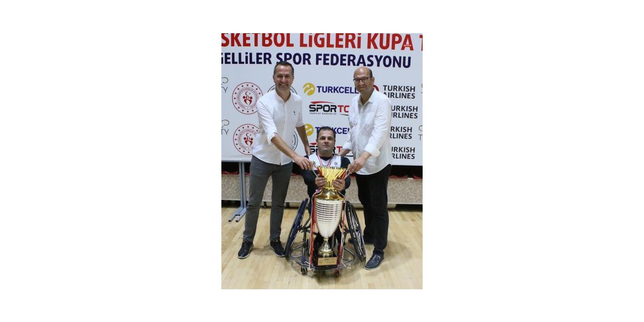 İZMİR BÜYÜKŞEHİR BELEDİYESİ TEKERLEKLİ SANDALYE BASKETBOL TAKIMI, 17 YIL ARADAN SONRA YENİDEN ŞAMPİYON