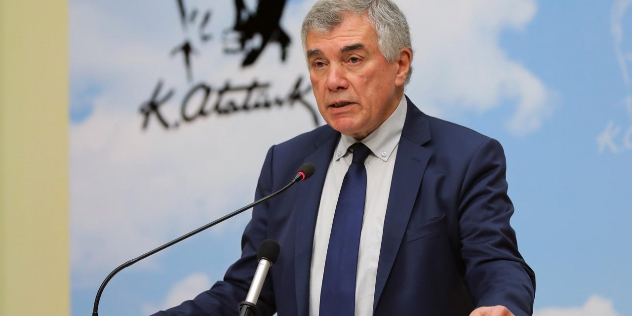 Bakan Pakdemirli, Havadan Yangın Sahasını İnceledi