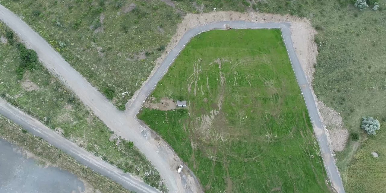 DRİFT YAPARAK YEŞİL ALANA ZARAR VERENE HAPİS CEZASI