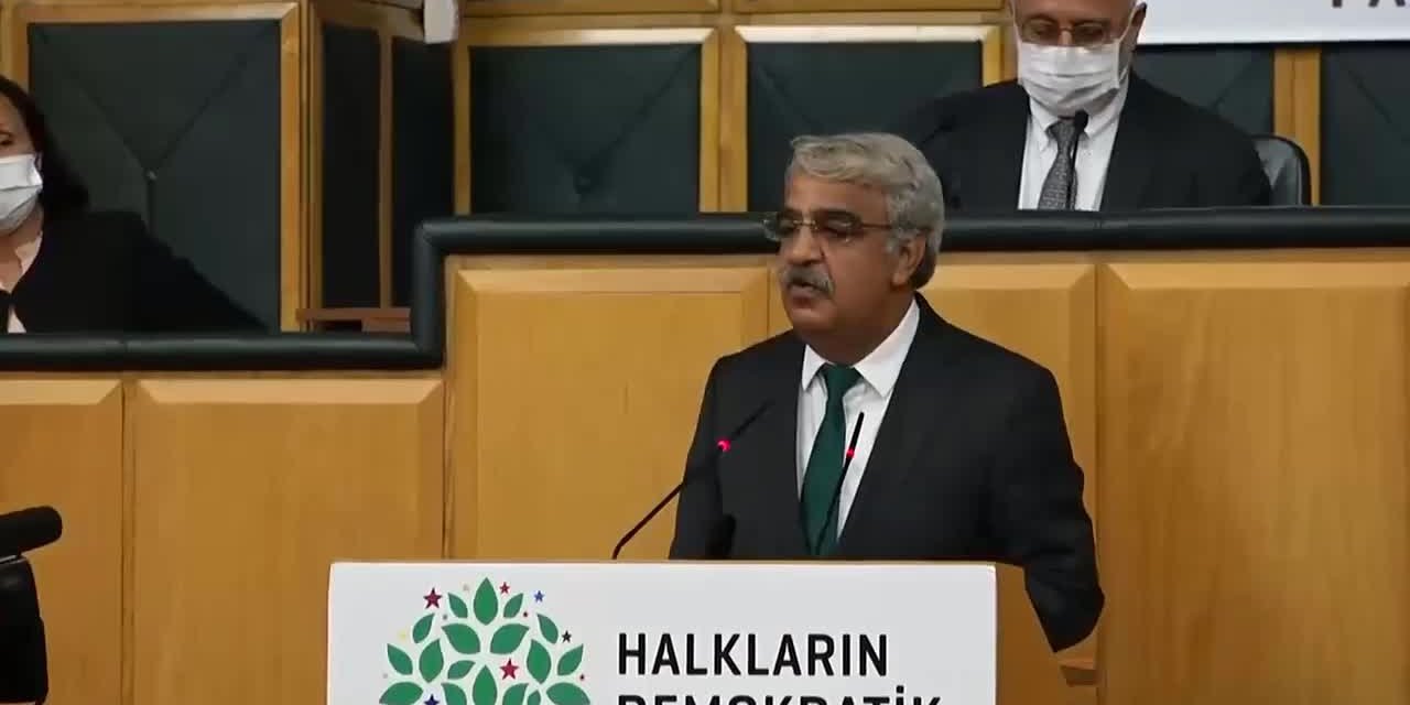 MİTHAT SANCAR: BOŞ SÖZLER ÜRETMEKLE BU DÜZEN DEĞİŞMEZ