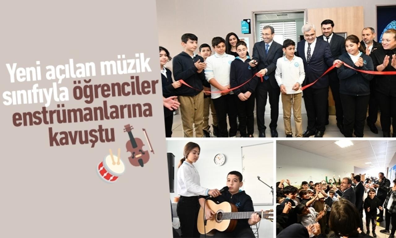 Yeni açılan müzik sınıfıyla öğrenciler enstrümanlarına kavuştu