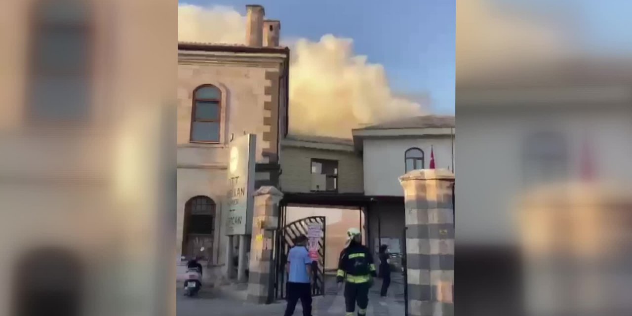 GAZİANTEP’TE HASTANEDE YANGIN ÇIKTI, 46 HASTA TAHLİYE EDİLDİ
