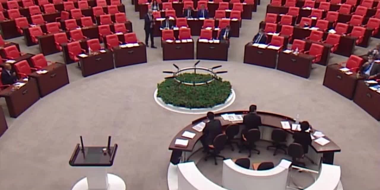 'TÜTÜN TİCARETİ YASAĞI' YÜRÜRLÜĞE GİRDİ. ADIYAMAN MİLLETVEKİLİ TUTDERE: "ABUZER AMCA'YA HAPİS, CONİ'YE ÖZGÜRLÜK"