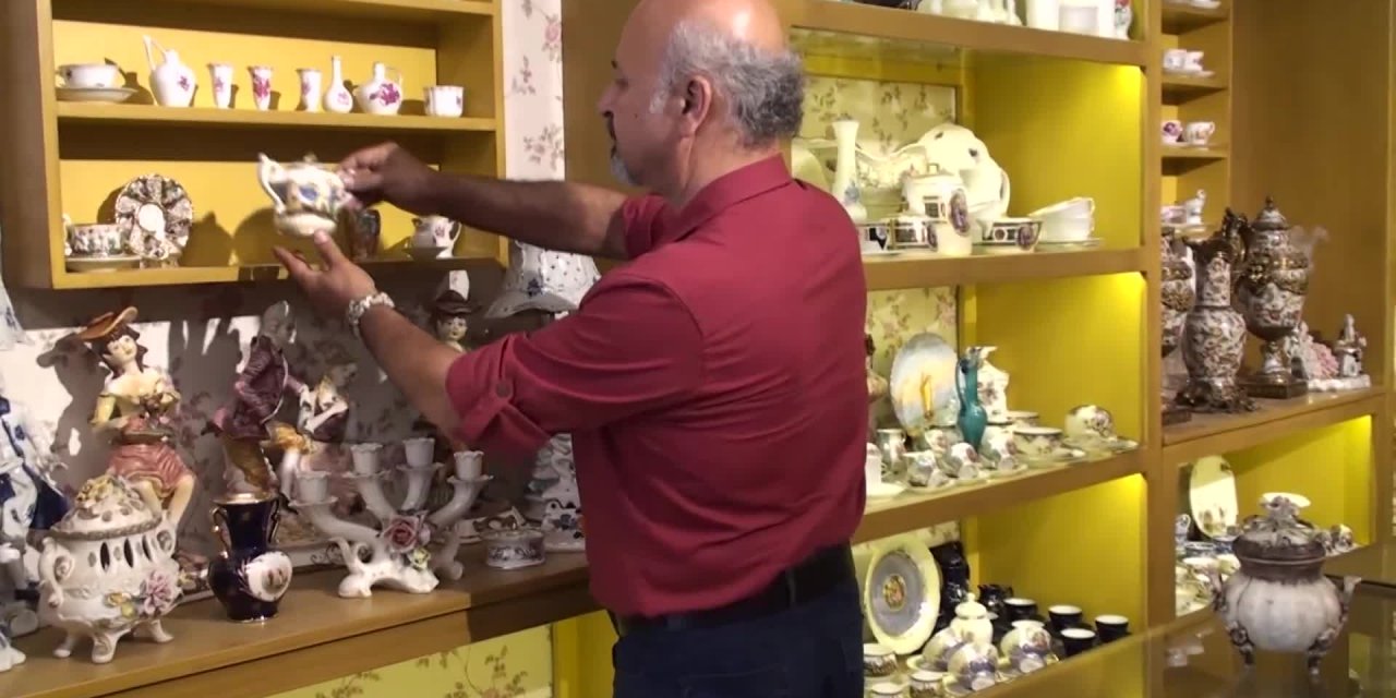 TARİHE IŞIK TUTAN MEZAT SALONU