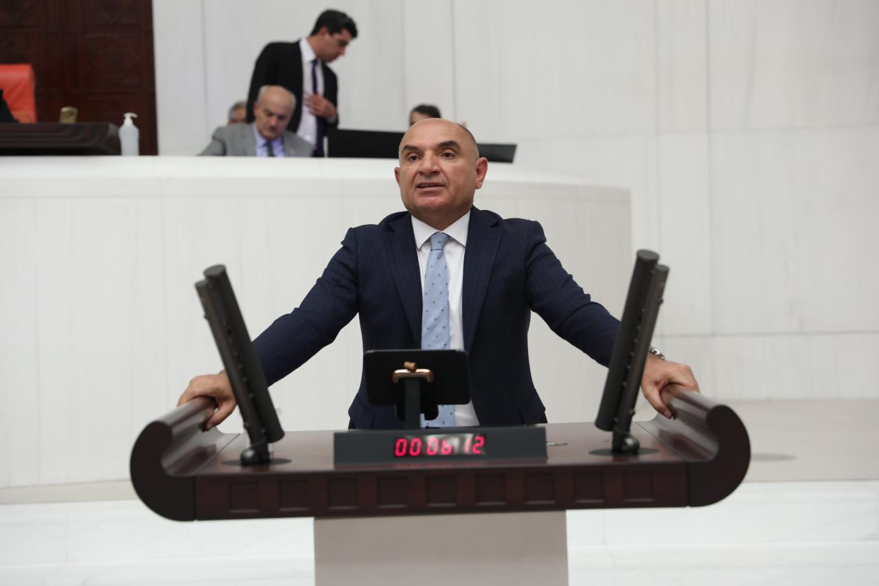 Tahsin Tarhan: Cumhurbaşkanı Stokçulukla Mücadeleye Kızılay’dan Başlasın