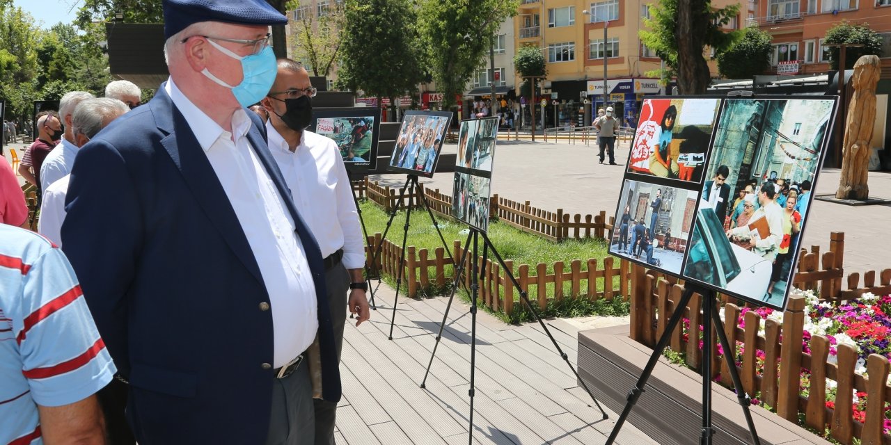 ODUNPAZARI'NDA SİVAS KATLİAMI ANMA PROGRAMI, FOTOĞRAF SERGİSİİLE BAŞLADI