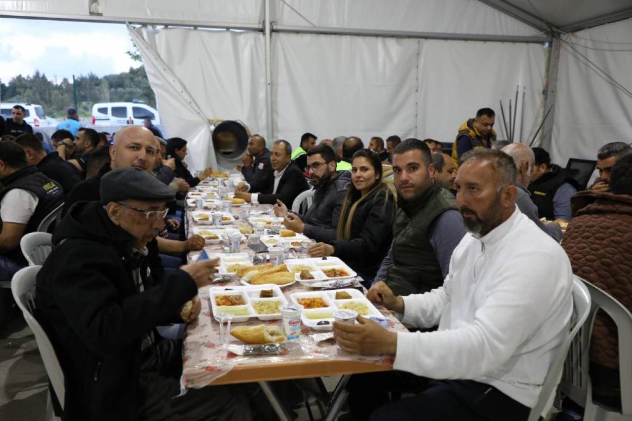BAŞKAN SAVAŞ HBB PERSONELİ İLE İFTAR SOFRASINDA BULUŞTU