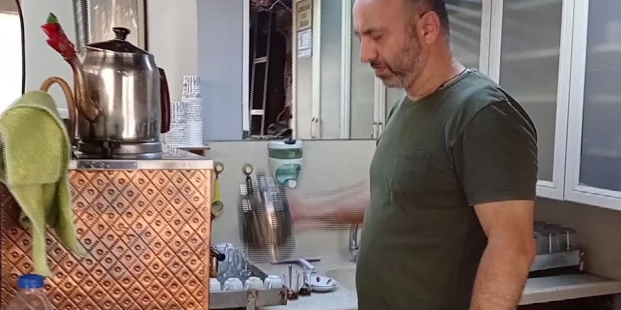 KAHVEHANELER AÇILDI, AMA KAHVECİ ESNAFI YİNE DERTLİ
