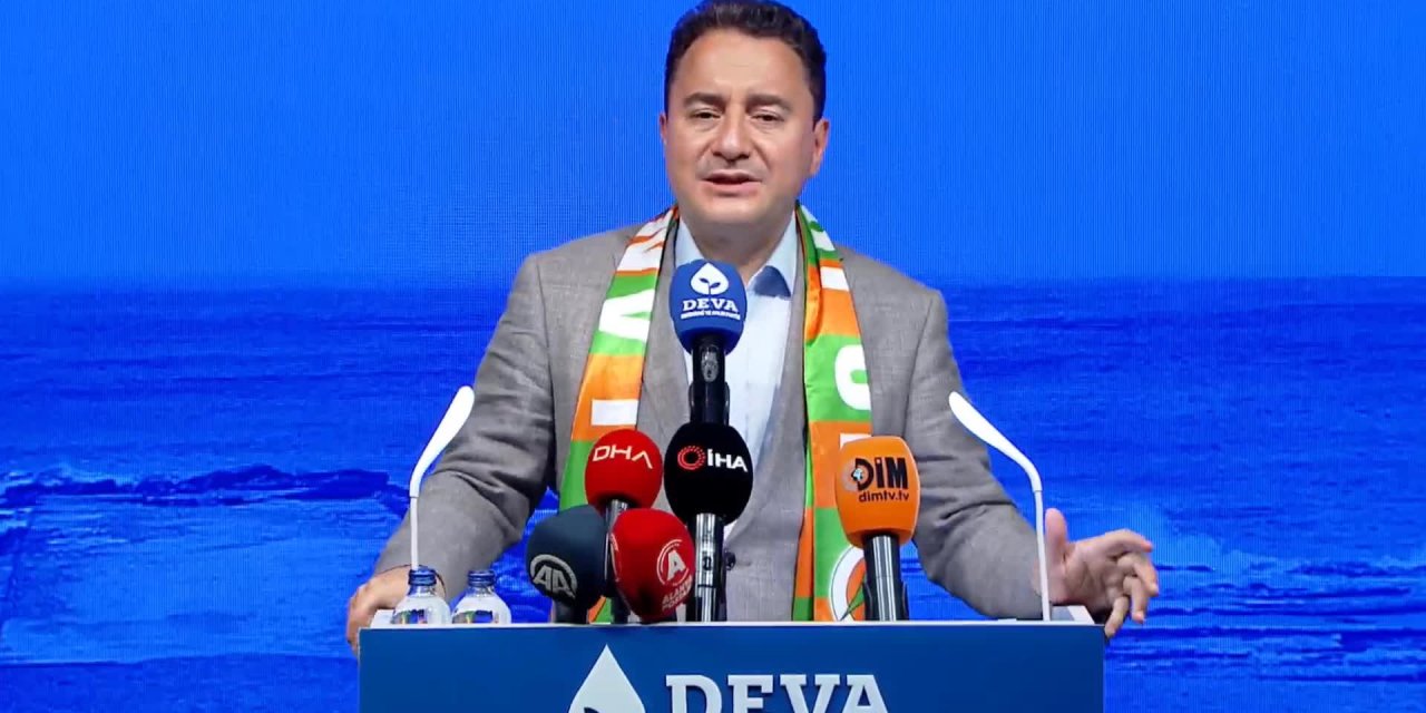 BABACAN: "SABAH AKŞAM ‘BEKA BEKA’ DİYENLER, HUKUK DEVLETİNİ YOK ETMİŞ"