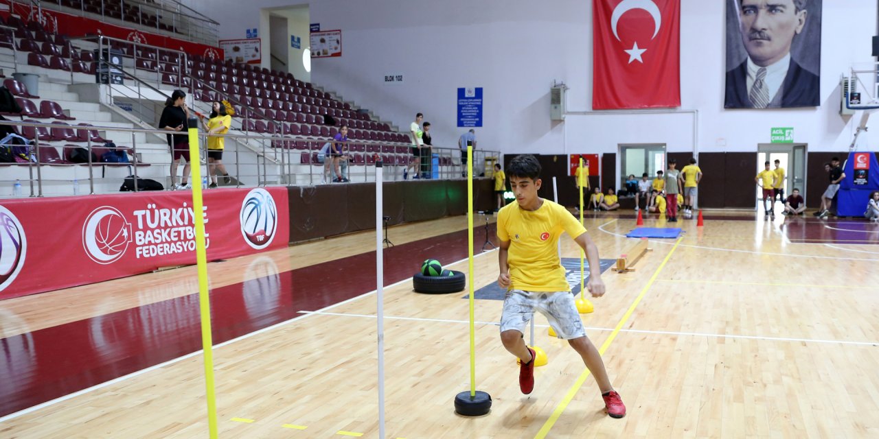 KÜÇÜKÇEKMECE BELEDİYESİ’NDEN SPOR LİSELERİNE HAZIRLIK KURSU