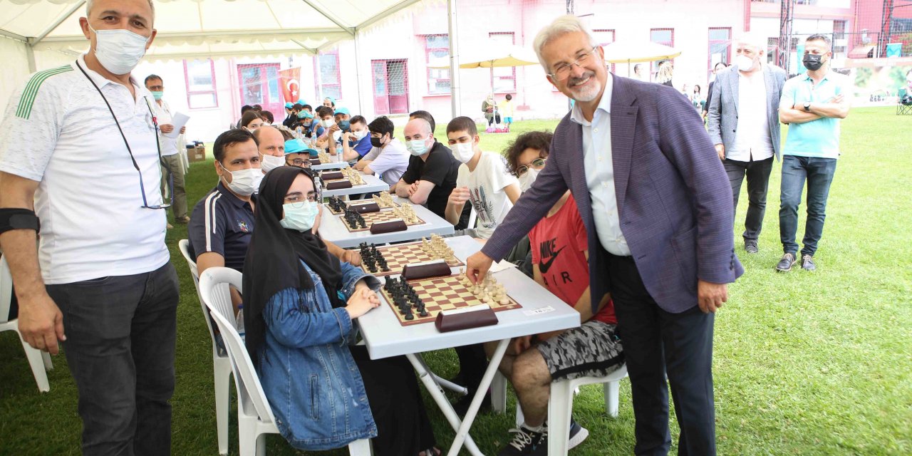 NİLÜFER’DE SATRANÇŞENLİĞİ