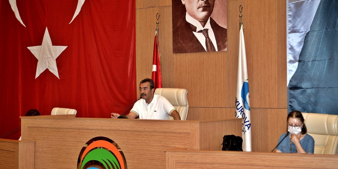 ÇUKUROVA BELEDİYE BAŞKANI ÇETİN'DEN HÜKÜMETE ÇAĞRI: “BELEDİYELERDEN 6 AY KESİNTİ YAPILMASIN”