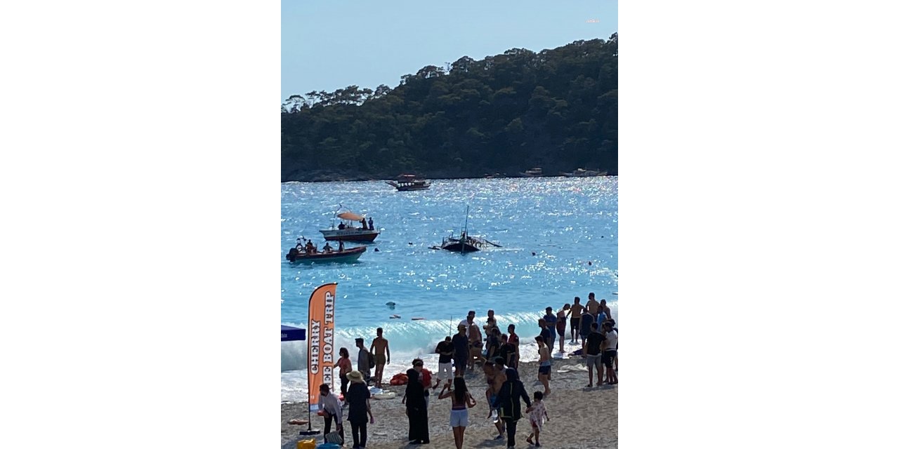 ÖLÜDENİZ'DE TUR TEKNESİ BATTI, BİR ÇOCUK YAŞAMINI YİTİRDİ