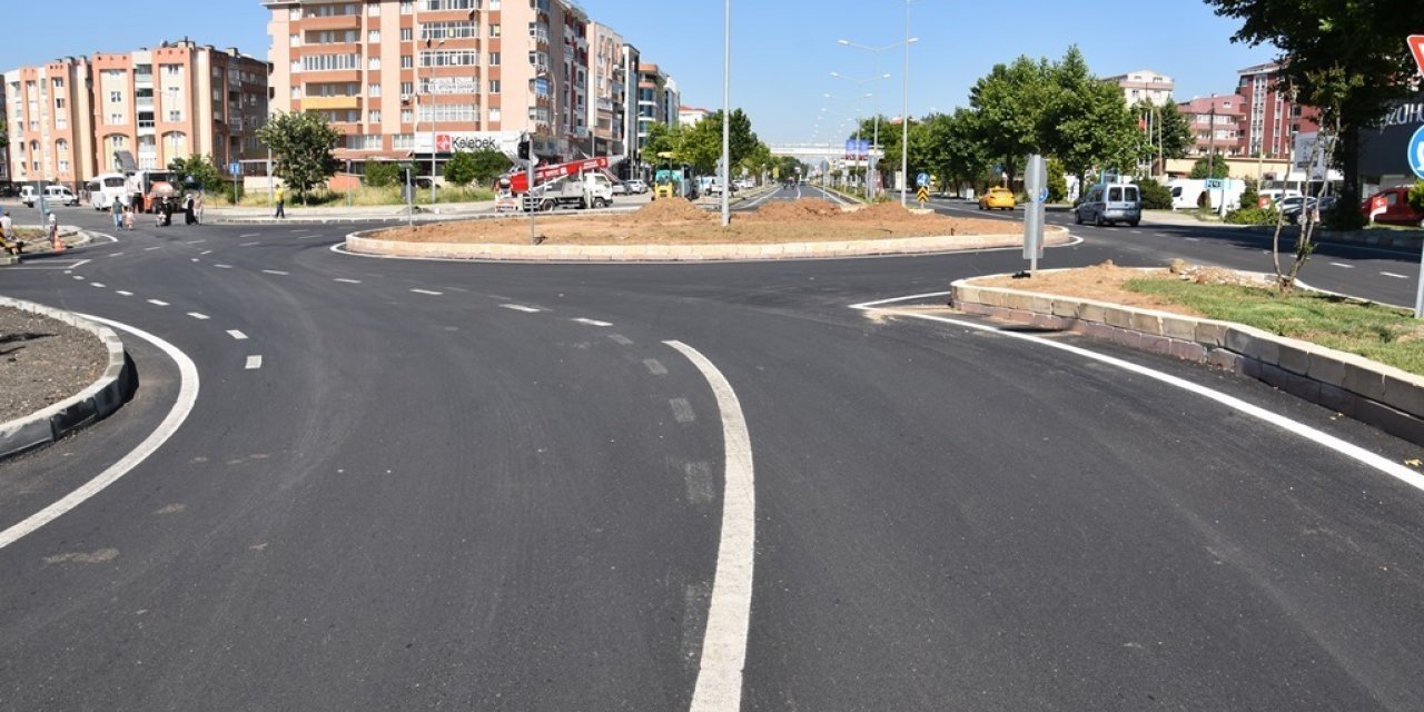 TEKİRDAĞ BÜYÜKŞEHİR, YOL ÇALIŞMALARINI SÜRDÜRÜYOR
