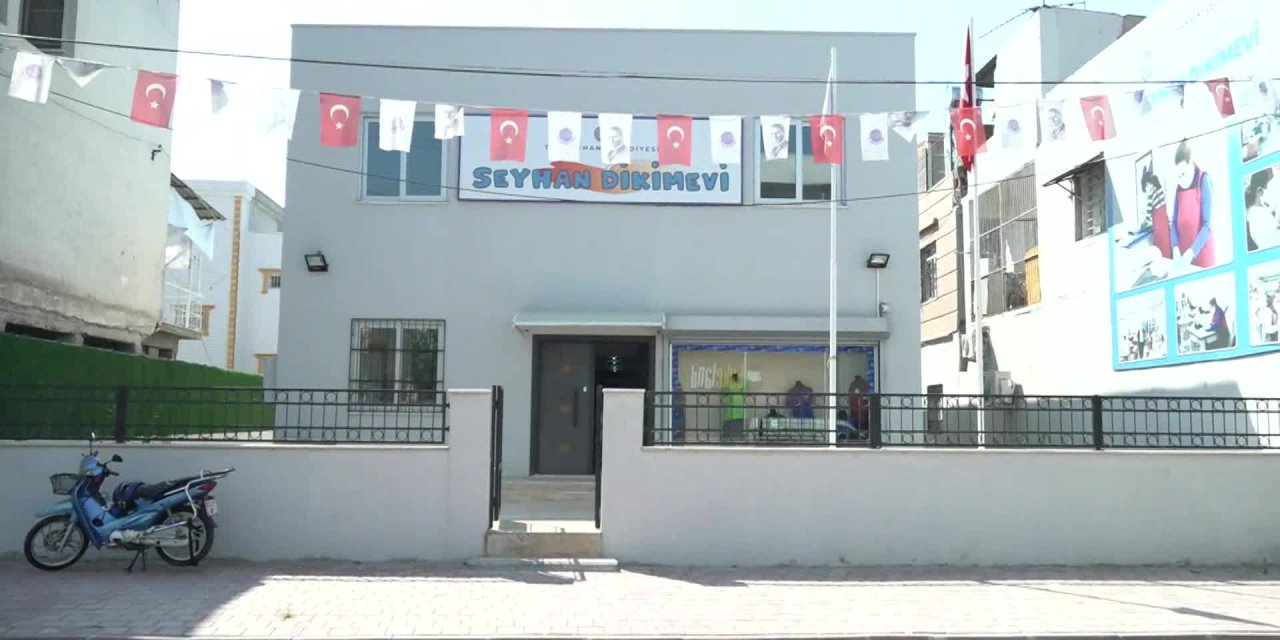 CEYHAN BELEDİYESİ’NİN İŞÇİ KIYAFETLERİ SEYHAN DİKİMEVİ’NDEN