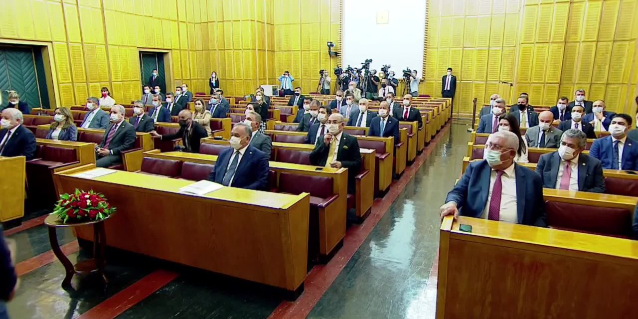 BAHÇELİ: KİM DEMİŞ SAYIN SOYLU YALNIZ, KİMSESİZ DİYE?