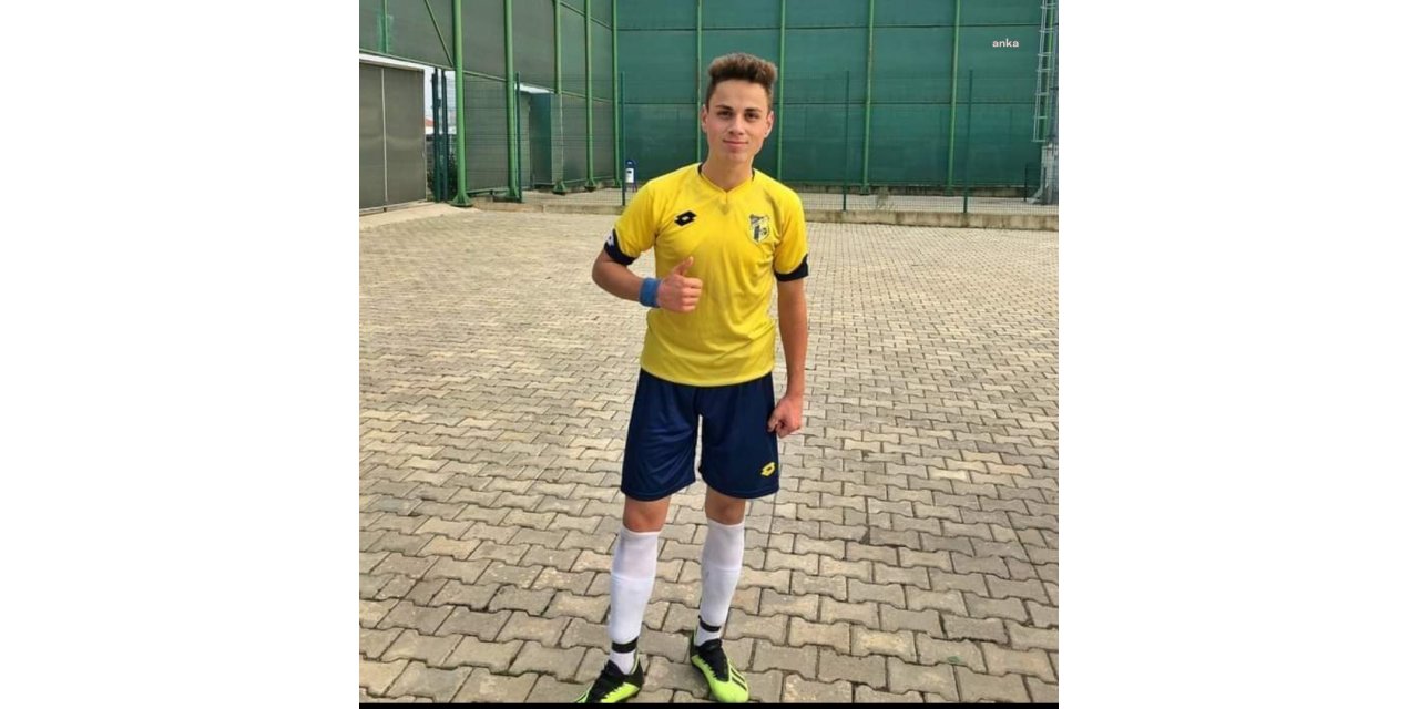 GENÇ FUTBOLCU DENİZDE BOĞULDU