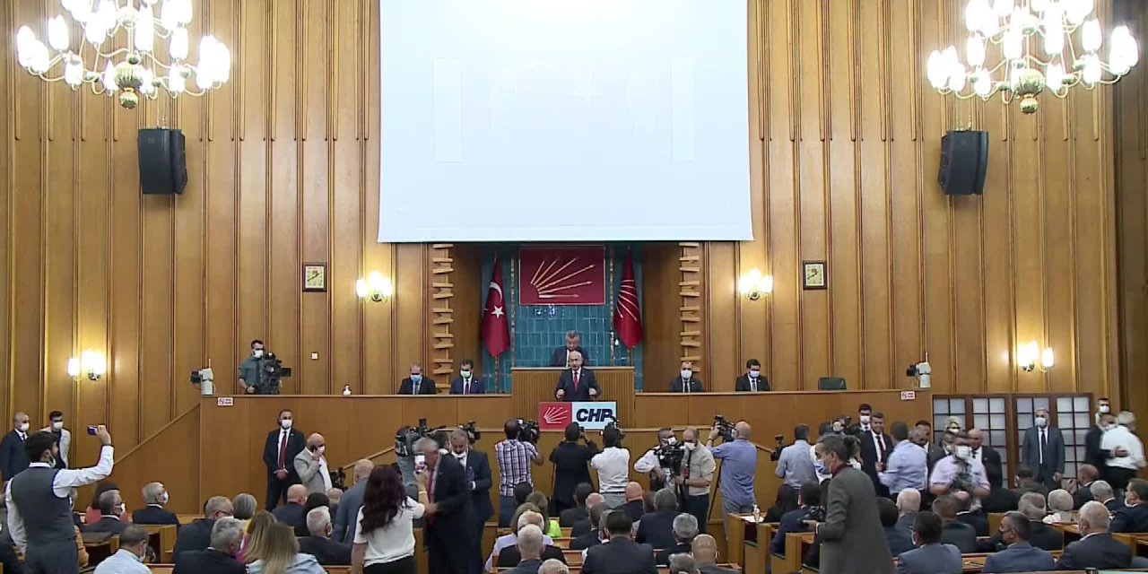 KILIÇDAROĞLU: İKTİDAR OLDUĞUMUZDA KİMSE İKTİDARI ELEŞTİRDİ DİYE HAPSE ATILMAYACAK, TWEETLERDEN DERS ÇIKARACAĞIM