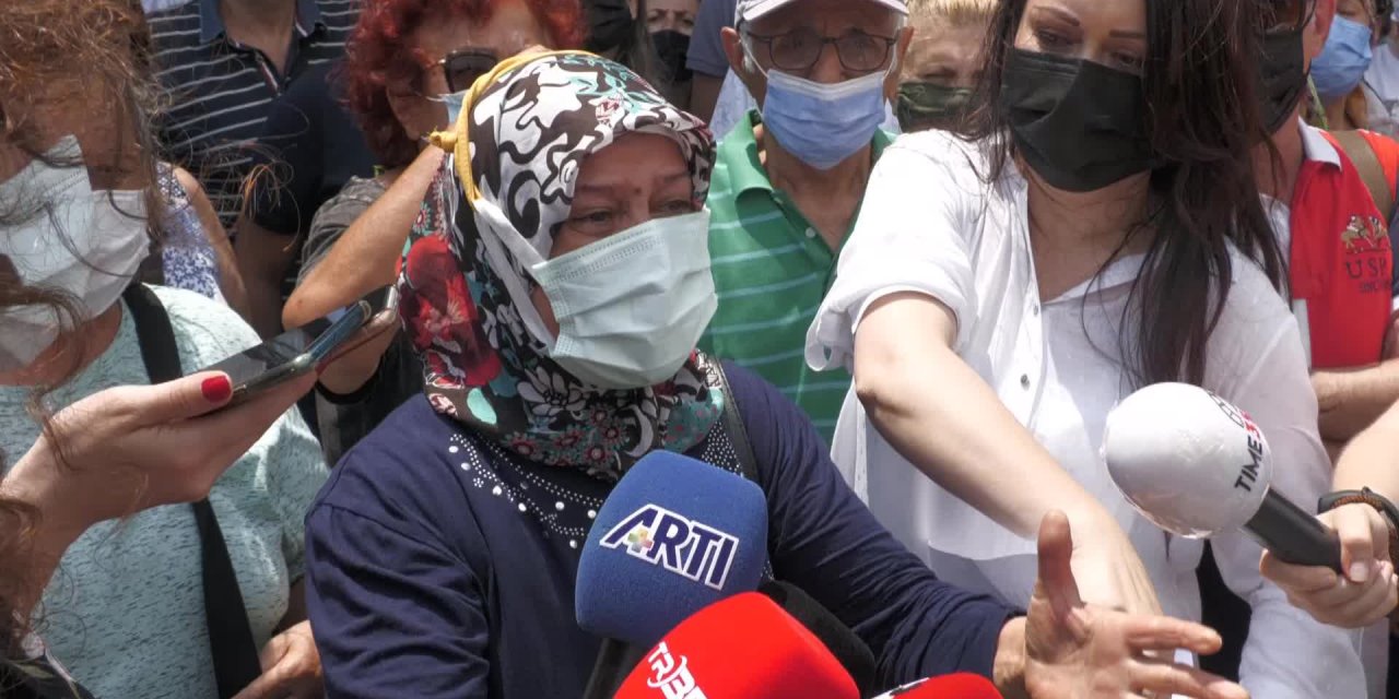 İZMİRLİ DEPREMZEDELERDEN 'HAK KAYBI' TEPKİSİ: "YETER ARTIK, PSİKOLOJİMİZ BOZULDU"