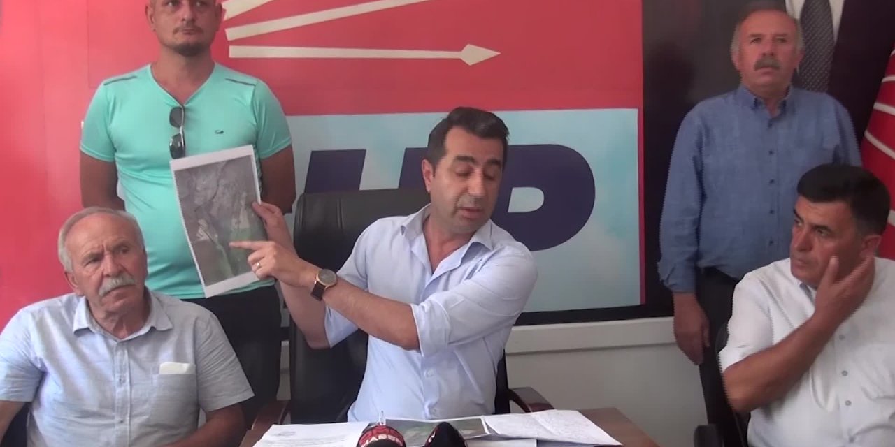 CHP NİĞDE İL BAŞKANI: “AKP’Lİ BELEDİYE BAŞKANIN TARLASINA ÖZEL SULAMA HATTI DÖŞENDİ”