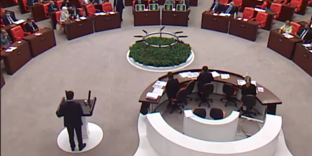 CHP'Lİ TUTDERE'DEN TÜTÜN YASASI’NA TEPKİ: "BÜYÜK SİGARA ŞİRKETLERİ NE DİYORSA ONU YAPIYORSUNUZ"