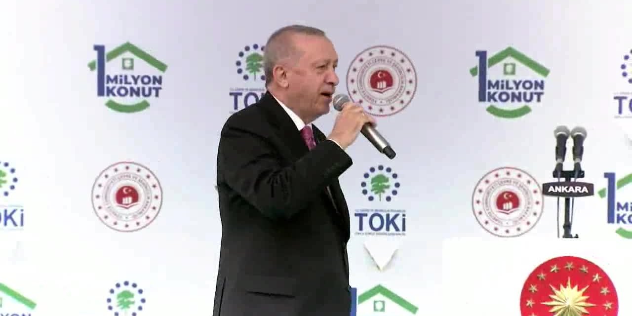 ERDOĞAN: YILLARDIR BİR EV BİR ARABA SÖZÜ VERİLDİ, TUTULMADI. BİZ SÖZ VERMEDİK, AMA BUNU KAT VE KAT SAĞLADIK