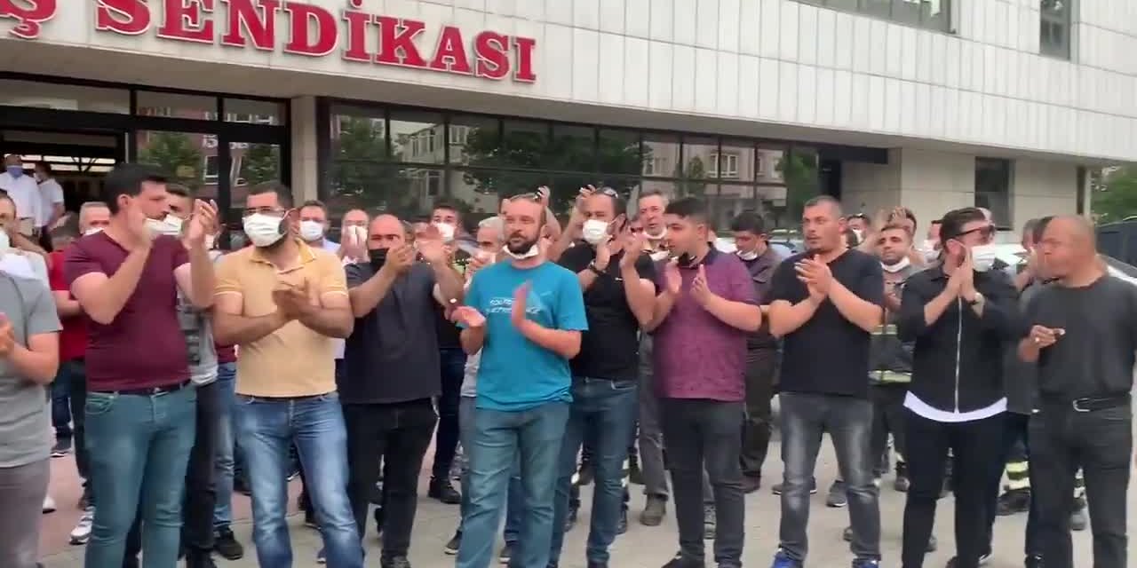 ENERJİSA İŞÇİLERİ TES-İŞ GENEL MERKEZİÖNÜNDE EYLEM YAPTI