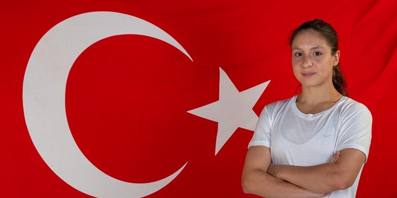 YÜZÜCÜ MERVE TUNCEL, AVRUPA ŞAMPİYONU OLDU