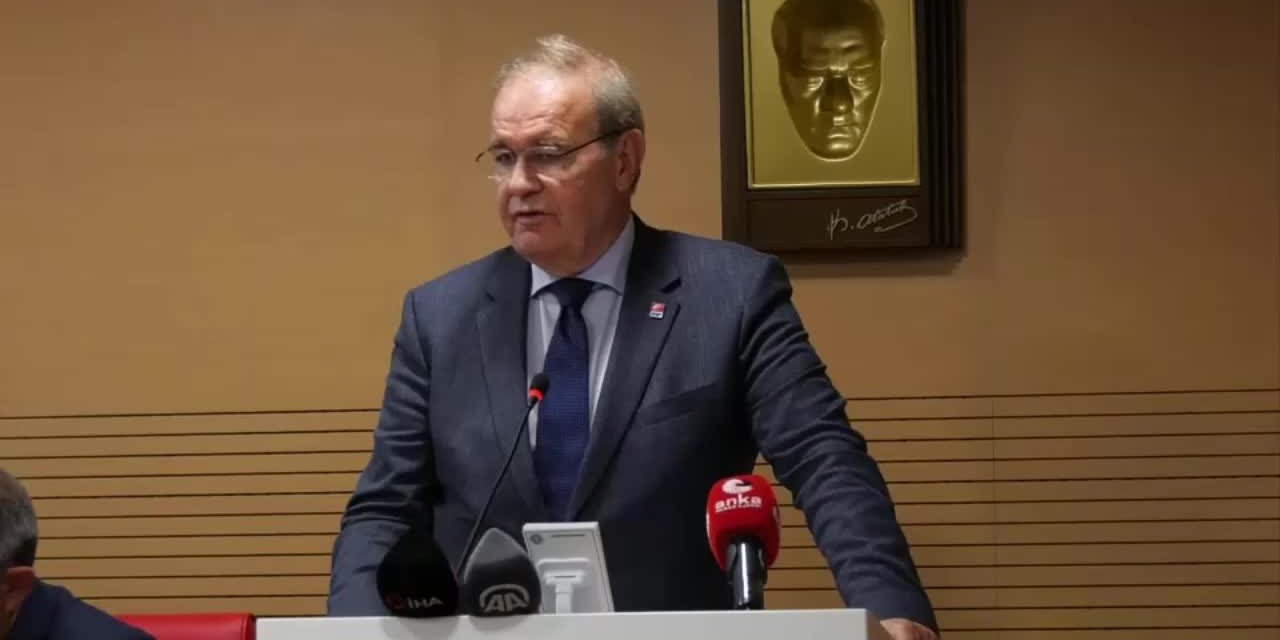 ÖZTRAK: MERKEZ BANKASI’NDA ÇALIŞACAK ADAM BIRAKMIYORUZ, KRİZ OLUNCA DA VAY BUNU DIŞ GÜÇLER YAPTI...