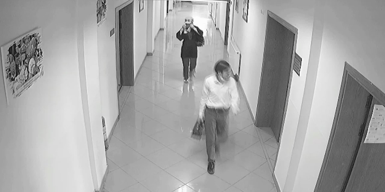 SAMSUN'DA BELEDİYE BİNASINDA GAZETECİ DÖVÜLMESİNİN GÖRÜNTÜLERİ ORTAYA ÇIKTI