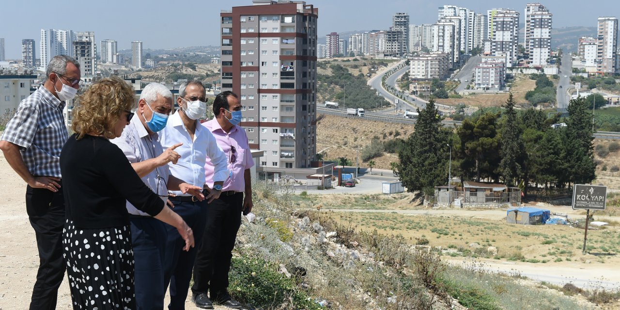 TARSUS BELEDİYE BAŞKANI BOZDOĞAN'DAN YAPIMI DEVAM EDEN TESİSLERDE İNCELEME