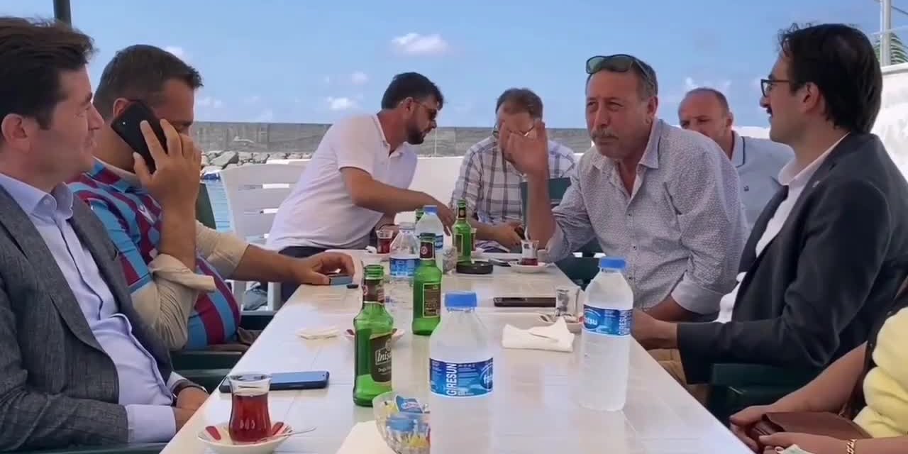 TRABZONLU BALIKÇILAR CHP'Lİ VEKİLLERE DERT YANDI: "ŞU AN OLTAYLA TUTACAK YEMEKLİK BALIĞIMIZ YOK"