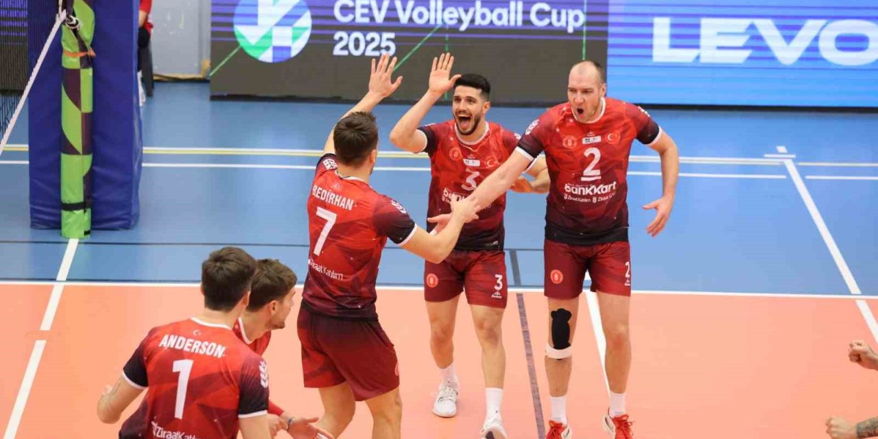 CEV KUPASI: VALEPA SASTAMALA: 1 - ZİRAAT BANKKART: 3